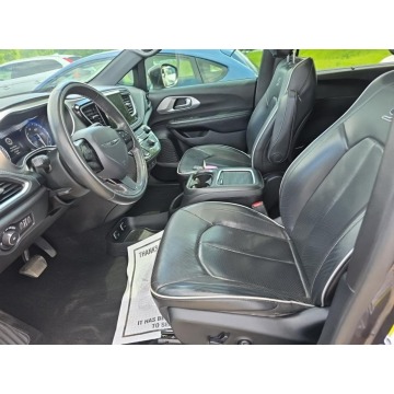Chrysler Pacifica  Minivan/Van 2020,  3.6 benzyna, automat - Na sprzedaż za 39 000 zł - Warszawa - zdjęcie 7
