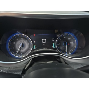 Chrysler Pacifica  Minivan/Van 2020,  3.6 benzyna, automat - Na sprzedaż za 39 000 zł - Warszawa - zdjęcie 8