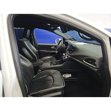 Chrysler Pacifica  Minivan/Van 2022,  3.6 hybryda, automat - Na sprzedaż za 45 000 zł - Warszawa - zdjęcie 11