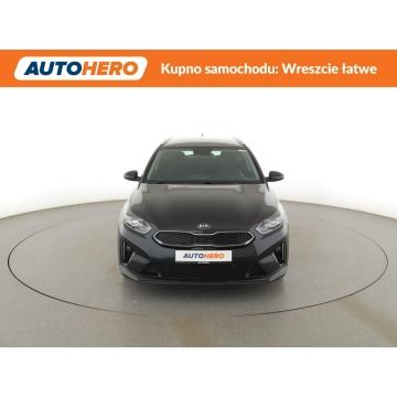 Kia Ceed  Kombi 2019,  1.6 hybryda, automat - Na sprzedaż za 54 100 zł - Warszawa - zdjęcie 11