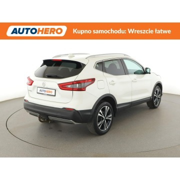 Nissan Qashqai  SUV 2017,  1.2 benzyna - Na sprzedaż za 46 200 zł - Warszawa - zdjęcie 7