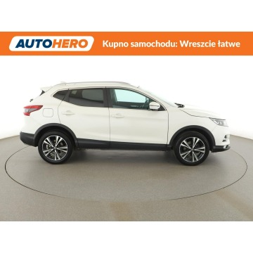 Nissan Qashqai  SUV 2017,  1.2 benzyna - Na sprzedaż za 46 200 zł - Warszawa - zdjęcie 9