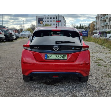 Nissan Leaf  Hatchback 2019 elektryczny, automat - Na sprzedaż za 45 100 zł - Warszawa - zdjęcie 4