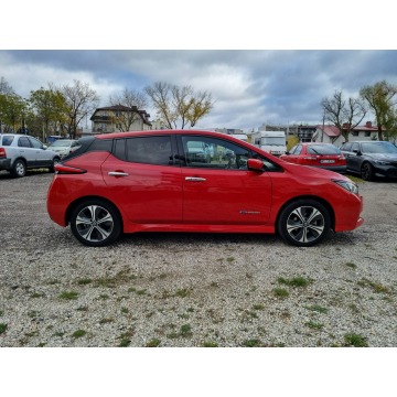 Nissan Leaf  Hatchback 2019 elektryczny, automat - Na sprzedaż za 45 100 zł - Warszawa - zdjęcie 6