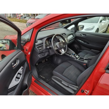 Nissan Leaf  Hatchback 2019 elektryczny, automat - Na sprzedaż za 45 100 zł - Warszawa - zdjęcie 9