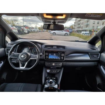 Nissan Leaf  Hatchback 2019 elektryczny, automat - Na sprzedaż za 45 100 zł - Warszawa - zdjęcie 11