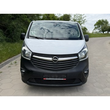 Opel Vivaro 2018,  1.6 diesel - Na sprzedaż za 47 999 zł - Gostyń - zdjęcie 2