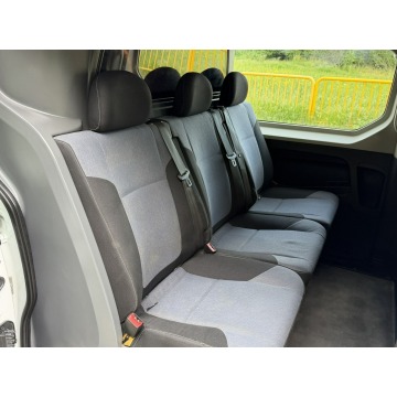 Opel Vivaro 2018,  1.6 diesel - Na sprzedaż za 47 999 zł - Gostyń - zdjęcie 8