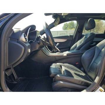 Mercedes - Benz C-klasa  Sedan/Limuzyna 2020,  2.0 benzyna, automat - Na sprzedaż za 38 000 zł - Warszawa - zdjęcie 7