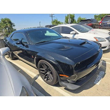 Dodge Challenger - 6.4 HEMI / automat / niski przebieg