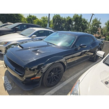 Dodge Challenger  Coupe/Sportowy 2022,  6.4 benzyna, automat - Na sprzedaż za 59 000 zł - Warszawa - zdjęcie 3