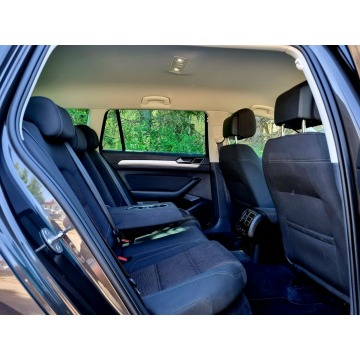 Volkswagen Passat 2016,  1.8 benzyna, automat - Na sprzedaż za 49 900 zł - Szczecin - zdjęcie 12