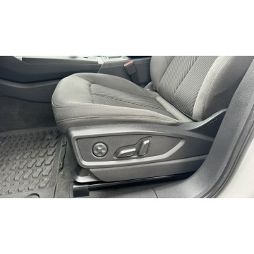 Audi Q5  SUV 2017,  2.0 diesel, automat - Na sprzedaż za 94 900 zł - Gdynia - zdjęcie 9