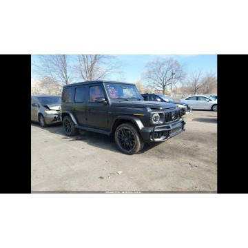 Mercedes G 63 AMG - AMG G63 / AWD / mała szkoda