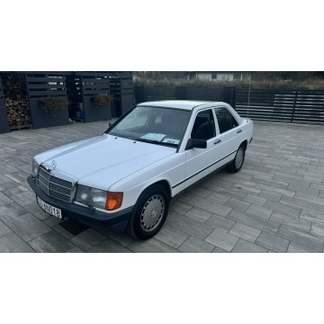 Mercedes - Benz W201  Sedan/Limuzyna 1986,  2.0 benzyna - Na sprzedaż za 39 997 zł - Gdańsk - zdjęcie 3