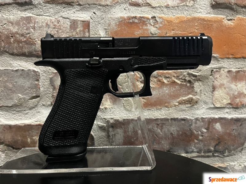 Pistolet Glock 17 (gen.6) OR kal. 9×19 - Broń - Tarnowskie Góry
