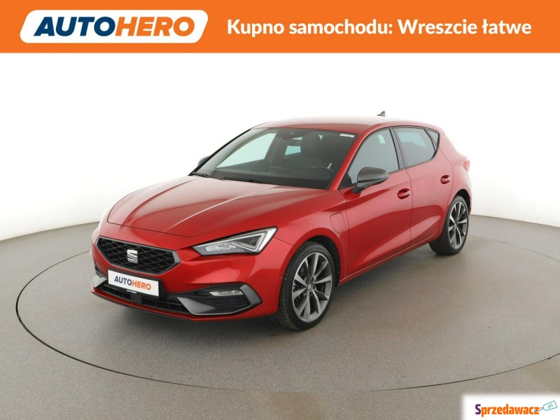 Seat Leon  Hatchback 2021,  1.4 hybryda, automat - Na sprzedaż za 66 300 zł - Warszawa