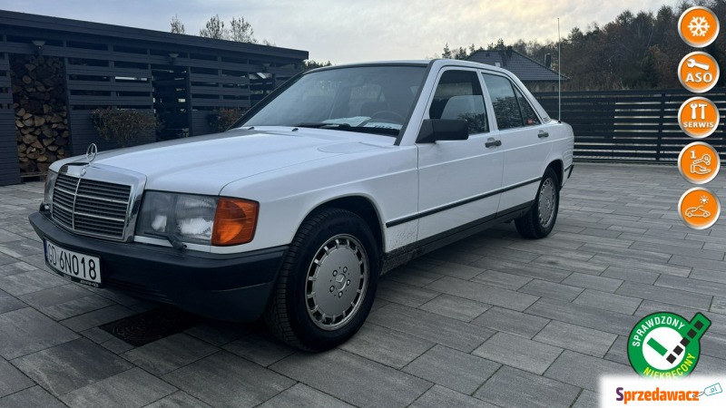 Mercedes - Benz W201  Sedan/Limuzyna 1986,  2.0 benzyna - Na sprzedaż za 39 997 zł - Gdańsk