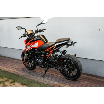 KTM duke - 125 R 2018 ABS Raty Transport Najw... - Motocykle sportowe - Radom - zdjęcie 4