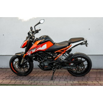 KTM duke - 125 R 2018 ABS Raty Transport Najw... - Motocykle sportowe - Radom - zdjęcie 5
