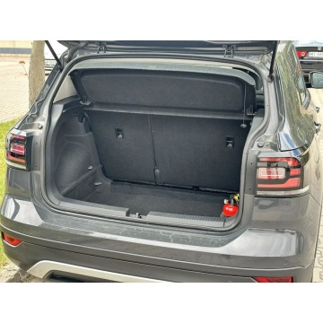 Volkswagen T-Cross  SUV 2021,  1.0 benzyna - Na sprzedaż za 52 900 zł - Warszawa - zdjęcie 10