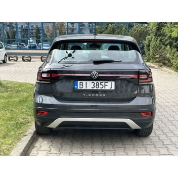 Volkswagen T-Cross  SUV 2021,  1.0 benzyna - Na sprzedaż za 52 900 zł - Warszawa - zdjęcie 6