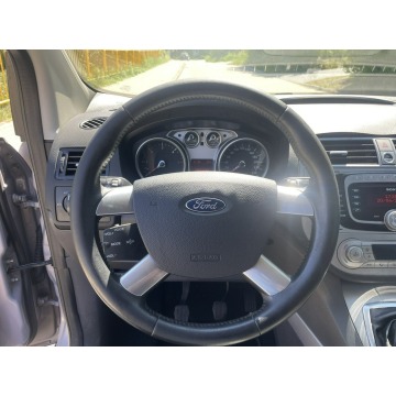 Ford Kuga  SUV 2011,  2.0 diesel - Na sprzedaż za 28 999 zł - Gostyń - zdjęcie 12