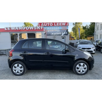 Toyota Yaris  Hatchback 2008,  1.3 benzyna - Na sprzedaż za 17 900 zł - Elbląg - zdjęcie 3