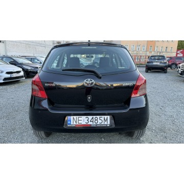 Toyota Yaris  Hatchback 2008,  1.3 benzyna - Na sprzedaż za 17 900 zł - Elbląg - zdjęcie 5