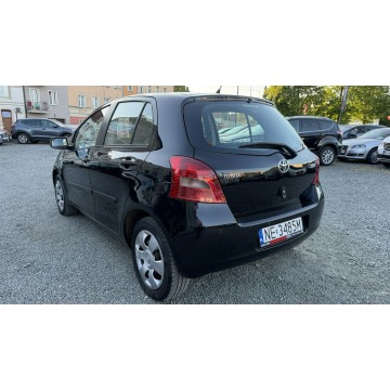 Toyota Yaris  Hatchback 2008,  1.3 benzyna - Na sprzedaż za 17 900 zł - Elbląg - zdjęcie 10