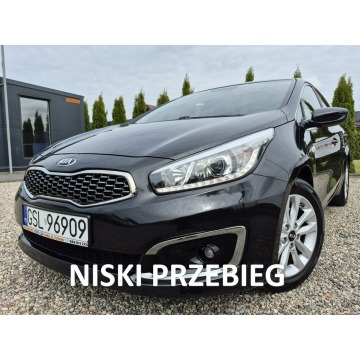 Kia Ceed  Hatchback 2017,  1.6 benzyna - Na sprzedaż za 42 900 zł - Łosino - zdjęcie 1