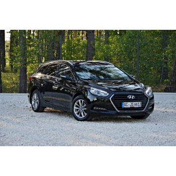 Hyundai i40  Kombi 2017,  1.6 benzyna - Na sprzedaż za 45 900 zł - Ostrów Mazowiecka - zdjęcie 2