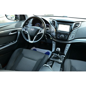 Hyundai i40  Kombi 2017,  1.6 benzyna - Na sprzedaż za 45 900 zł - Ostrów Mazowiecka - zdjęcie 5