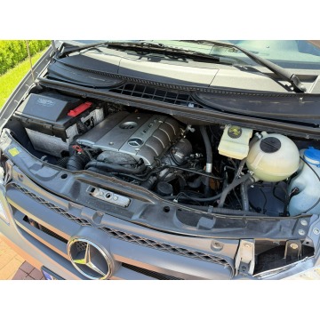 Mercedes - Benz Vito  Bus 2010,  3.0 diesel, automat - Na sprzedaż za 129 000 zł - Widełki - zdjęcie 4