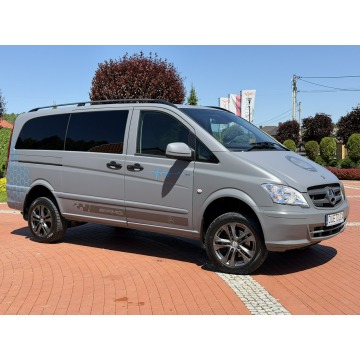 Mercedes - Benz Vito  Bus 2010,  3.0 diesel, automat - Na sprzedaż za 129 000 zł - Widełki - zdjęcie 9