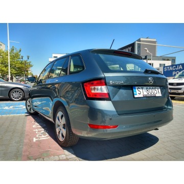 Skoda Fabia 2017,  1.4 diesel - Na sprzedaż za 22 900 zł - Tychy - zdjęcie 5