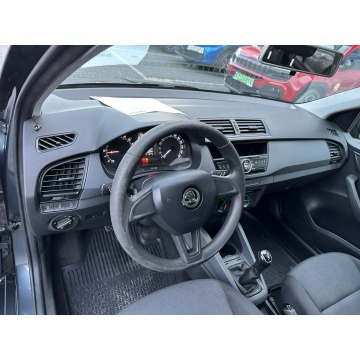 Skoda Fabia 2017,  1.4 diesel - Na sprzedaż za 22 900 zł - Tychy - zdjęcie 9