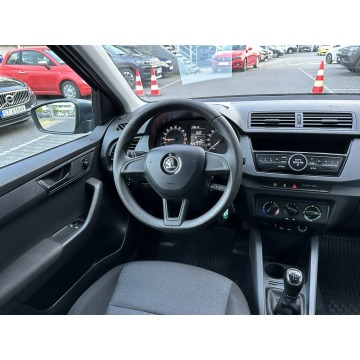 Skoda Fabia 2017,  1.4 diesel - Na sprzedaż za 22 900 zł - Tychy - zdjęcie 10