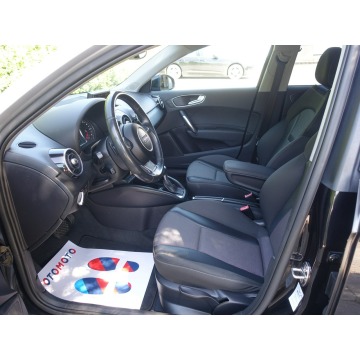 Audi A1  Hatchback 2012,  1.6 diesel, automat - Na sprzedaż za 28 900 zł - Częstochowa - zdjęcie 9