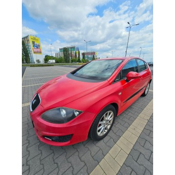 Seat Leon  Hatchback 2010,  1.9 diesel - Na sprzedaż za 9 990,00 zł - Głogów - zdjęcie 1