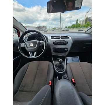 Seat Leon  Hatchback 2010,  1.9 diesel - Na sprzedaż za 9 990,00 zł - Głogów - zdjęcie 4