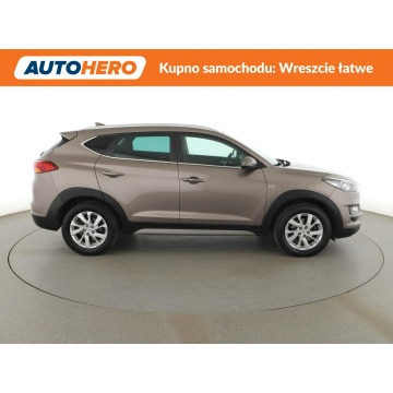 Hyundai Tucson  SUV 2020,  1.6 diesel, automat - Na sprzedaż za 65 000 zł - Warszawa - zdjęcie 9