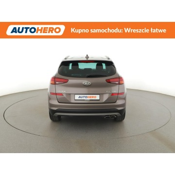 Hyundai Tucson  SUV 2020,  1.6 diesel, automat - Na sprzedaż za 65 000 zł - Warszawa - zdjęcie 6