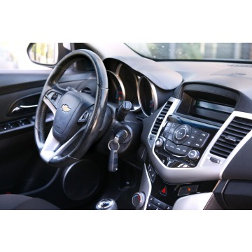 Chevrolet Cruze  Hatchback 2011,  1.6 benzyna+LPG - Na sprzedaż za 13 999 zł - Świebodzin - zdjęcie 11