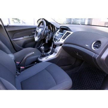 Chevrolet Cruze  Hatchback 2011,  1.6 benzyna+LPG - Na sprzedaż za 13 999 zł - Świebodzin - zdjęcie 10