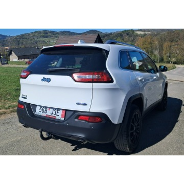 Jeep Cherokee  SUV 2014,  2.0 diesel, automat - Na sprzedaż za 48 000 zł - Cisiec - zdjęcie 4