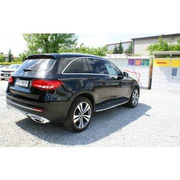 Mercedes - Benz GLC-klasa  SUV 2018,  2.1 diesel, automat - Na sprzedaż za 95 500 zł - Ostrów Wielkopolski - zdjęcie 4