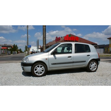 Renault Clio  Hatchback 2000,  1.4 benzyna - Na sprzedaż za 5 900,00 zł - Ostrów Wielkopolski - zdjęcie 2