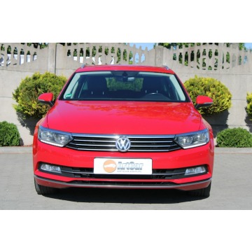 Volkswagen Passat  Kombi 2018,  2.0 diesel, automat - Na sprzedaż za 53 900 zł - Zambrów - zdjęcie 3
