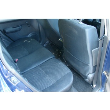 Suzuki Swift  Hatchback 2007,  1.3 benzyna - Na sprzedaż za 8 400,00 zł - Piła - zdjęcie 7